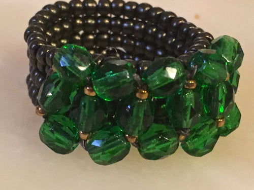 ‘Emerald’ corona ring